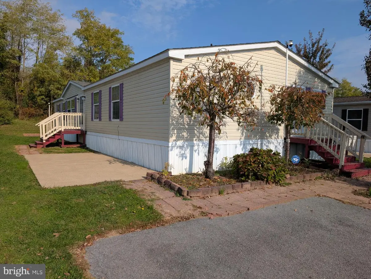16846 Longfellow Ct, Hagerstown, MD 21740 - #1