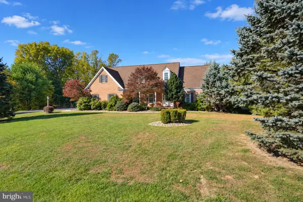 13610 Creek View Dr, HAGERSTOWN, MD 21740