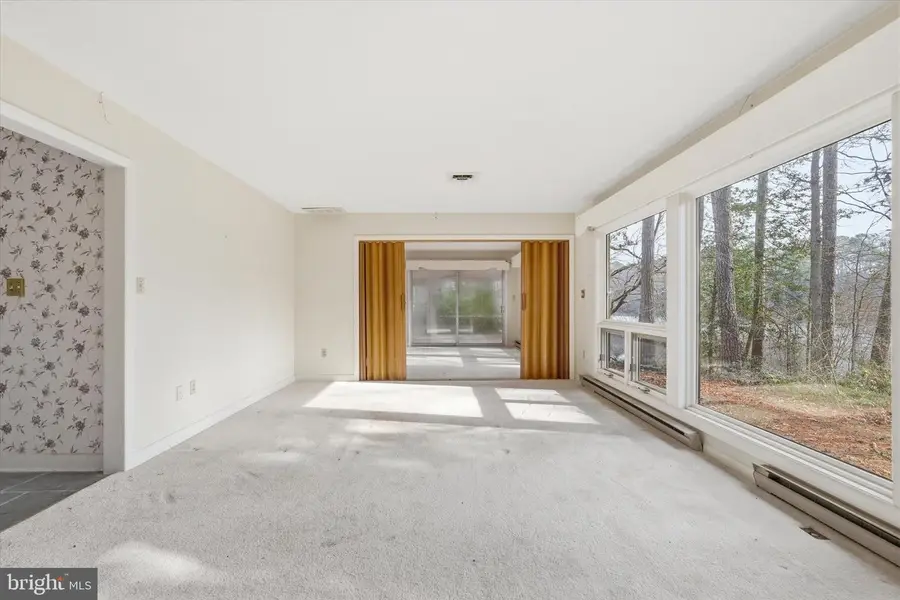 8539 Marlboro Dr, Delmar, MD 21875 - #3