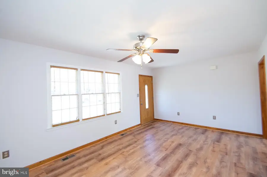 107 Greenlawn Ln, Salisbury, MD 21804 - #3