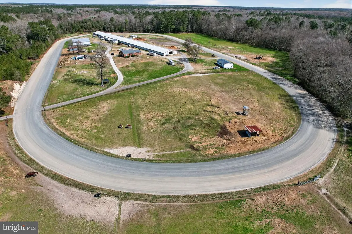 33096 Johnson Rd, Salisbury, MD 21804 - #1