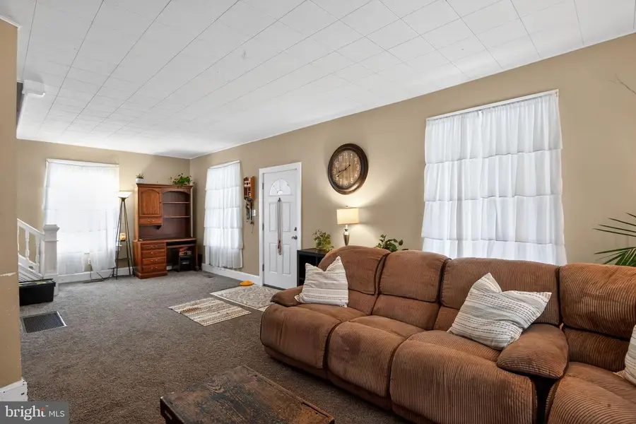 10 E Pine St, Delmar, MD 21875 - #2