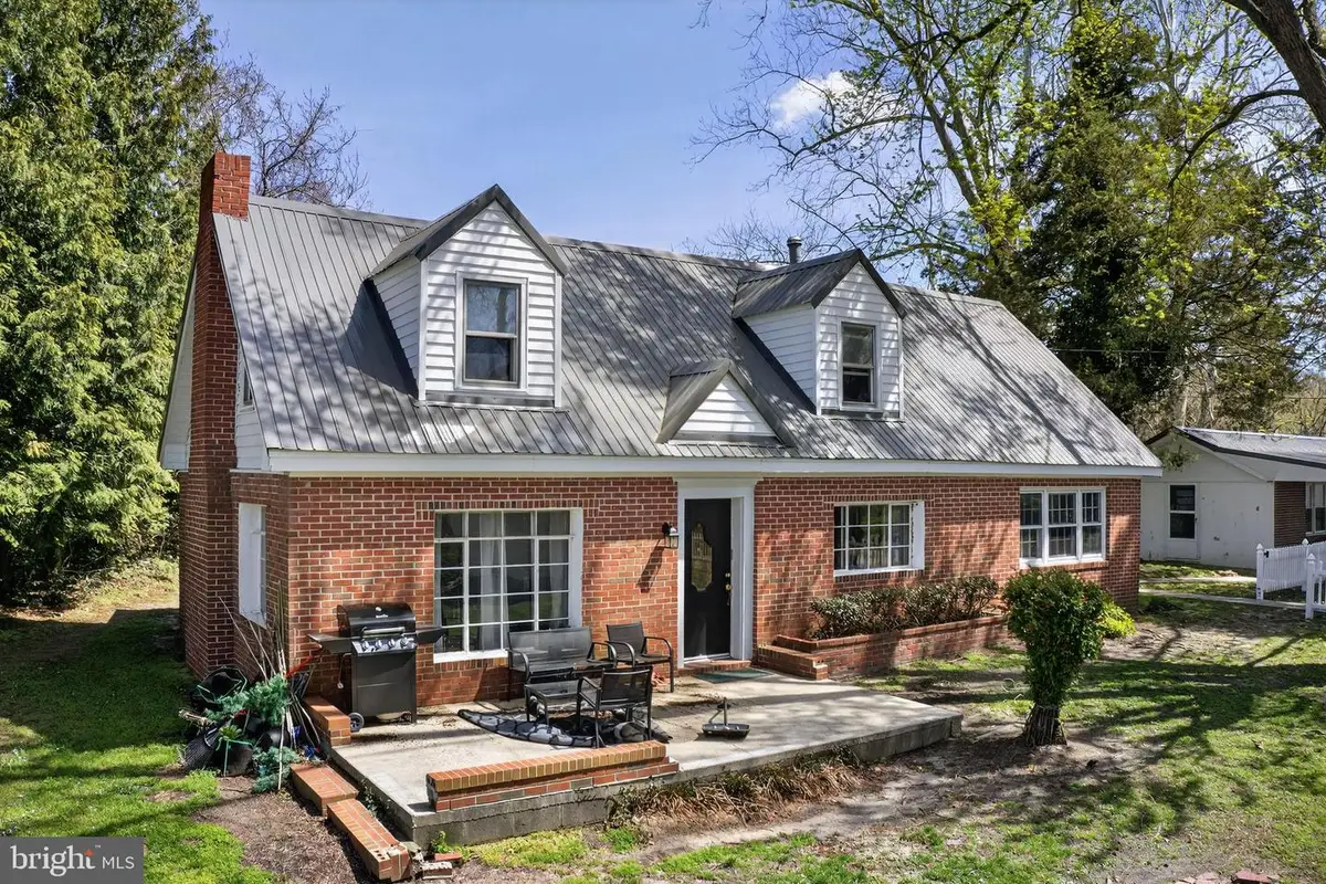 28266 Riverside Dr, Fruitland, MD 21826 - #1