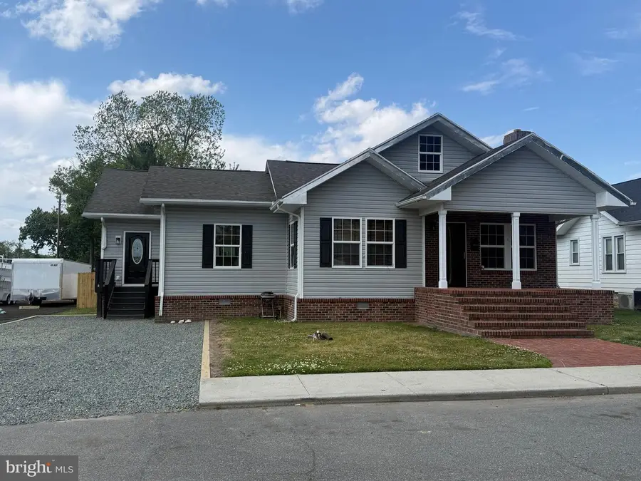 9 Spruce St, Delmar, MD 21875 - #2