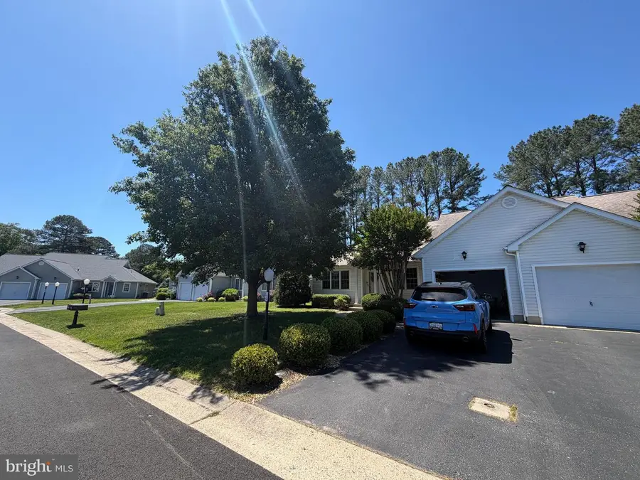 1048 E Schumaker Manor Dr, Salisbury, MD 21804 - #3
