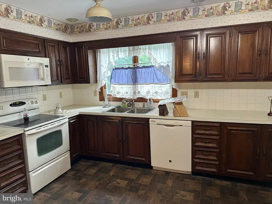 3870 Five Friars Rd, Salisbury, MD 21804 - #2
