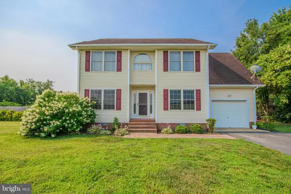 26521 Pemberton Dr, SALISBURY, MD 21801