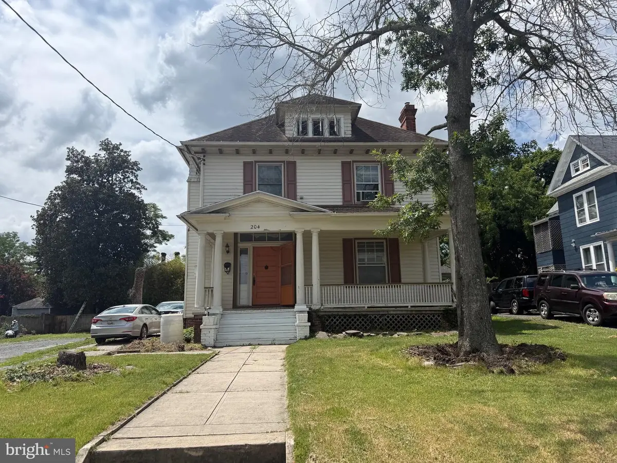 204 Elizabeth St, Salisbury, MD 21801 - #1