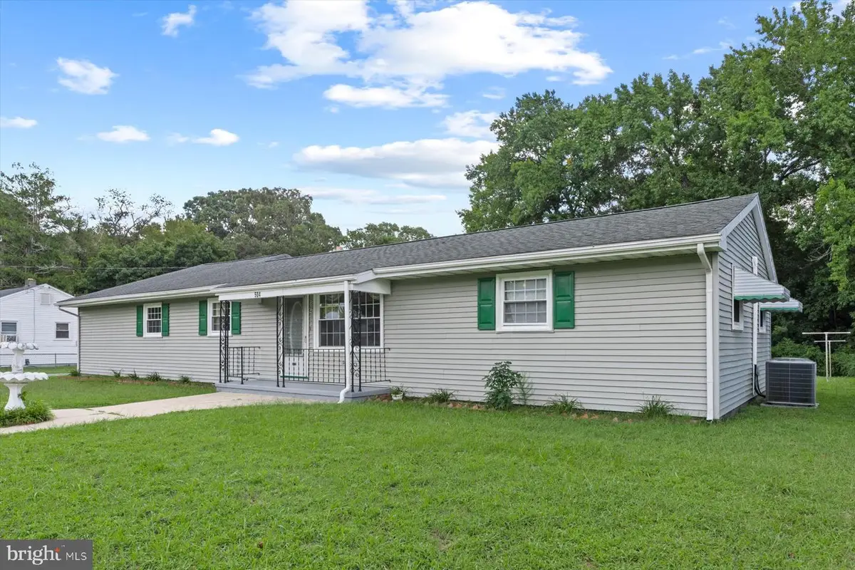 504 Swan Rd, Salisbury, MD 21801 - #1