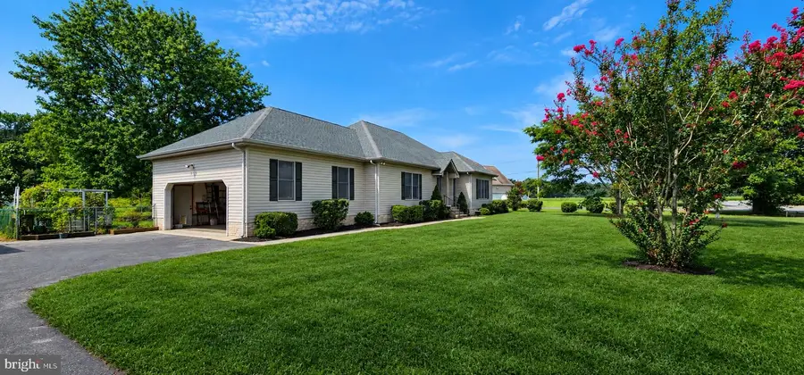26275 Wolfe Creek Dr, Salisbury, MD 21801 - #2