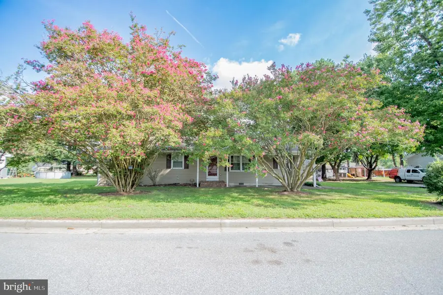 607 E Pine St, Delmar, MD 21875 - #2