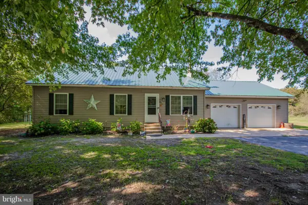 404 S Memorial Dr, DELMAR, MD 21875