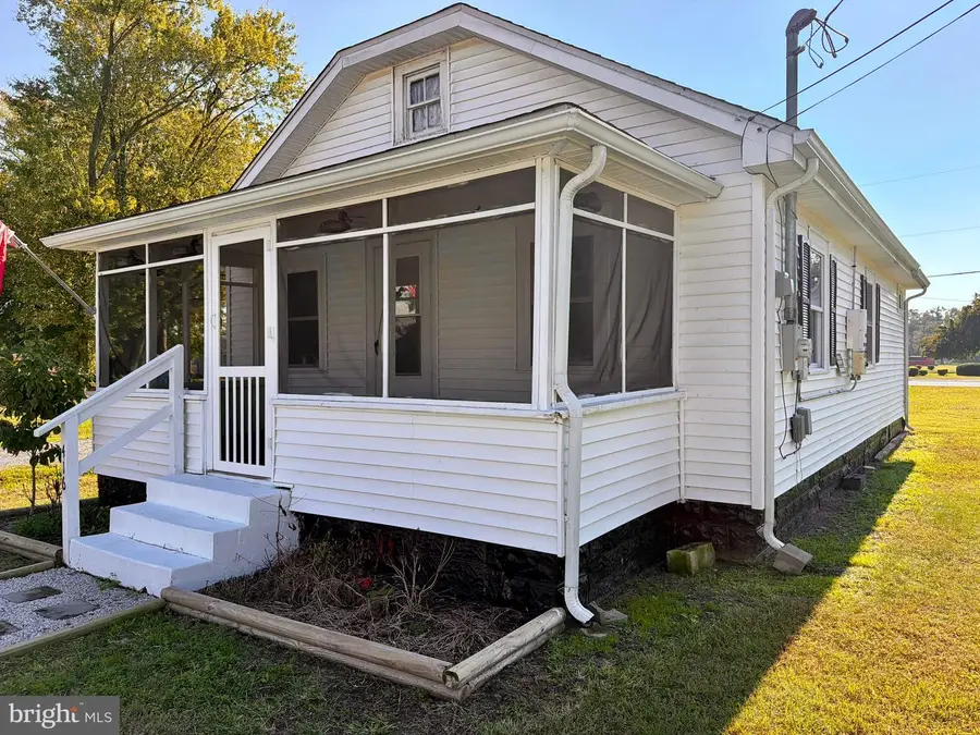 416 Chestnut St, Hebron, MD 21830 - #3