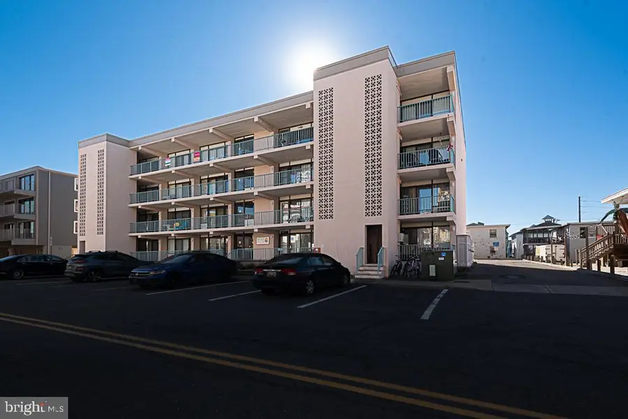 13 44th St #106, Ocean City, MD 21842 - Image #2