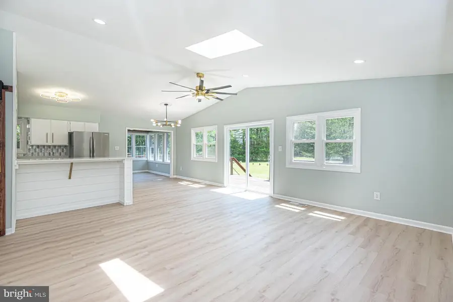 6438 Knoll Hill Dr, Berlin, MD 21811 - Image #2