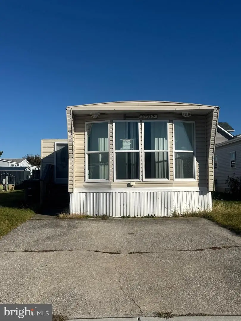 13318 Colonial Rd, Ocean City, MD 21842 - Image #2