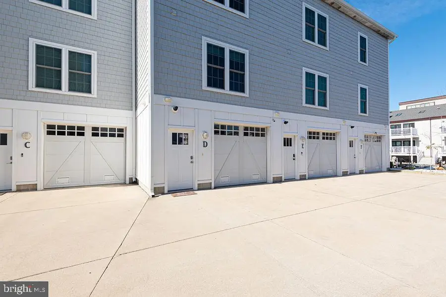 220 25th St #d, Ocean City, MD 21842 - Image #3