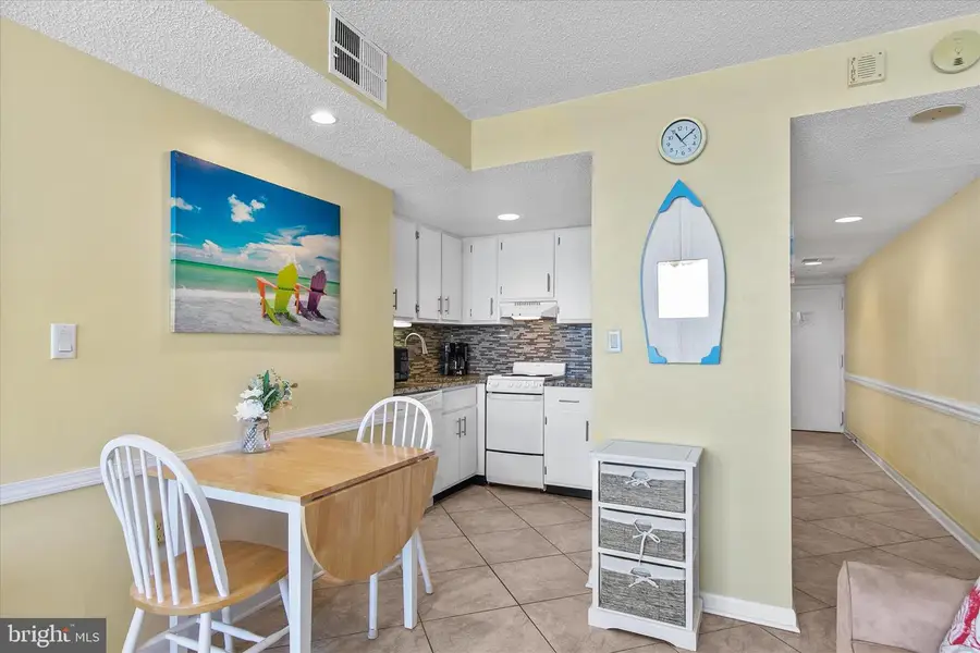 10900 Coastal Hwy #1210, Ocean City, MD 21842 - Image #2