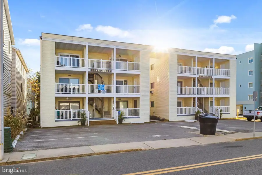 9 64th St #304 Sea Raider Iv, Ocean City, MD 21842 - Image #2