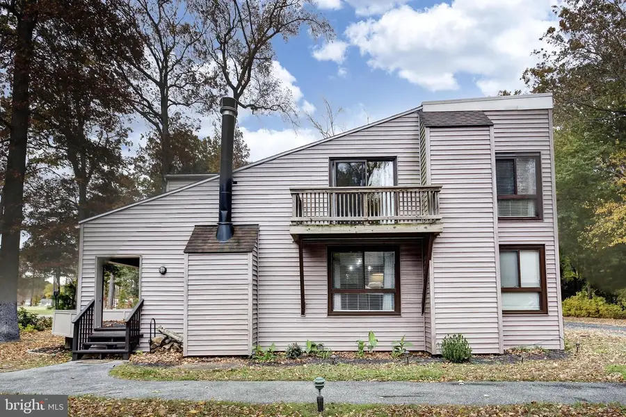 438 Ocean Pkwy #11, Ocean Pines, MD 21811 - Image #2