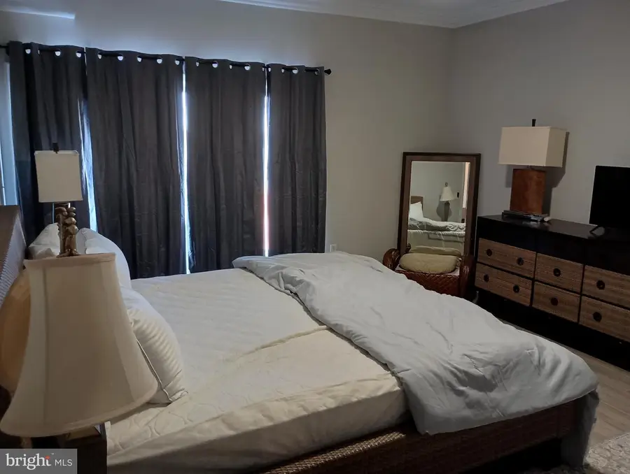 105 56th St #501 P4, Ocean City, MD 21842 - Image #2