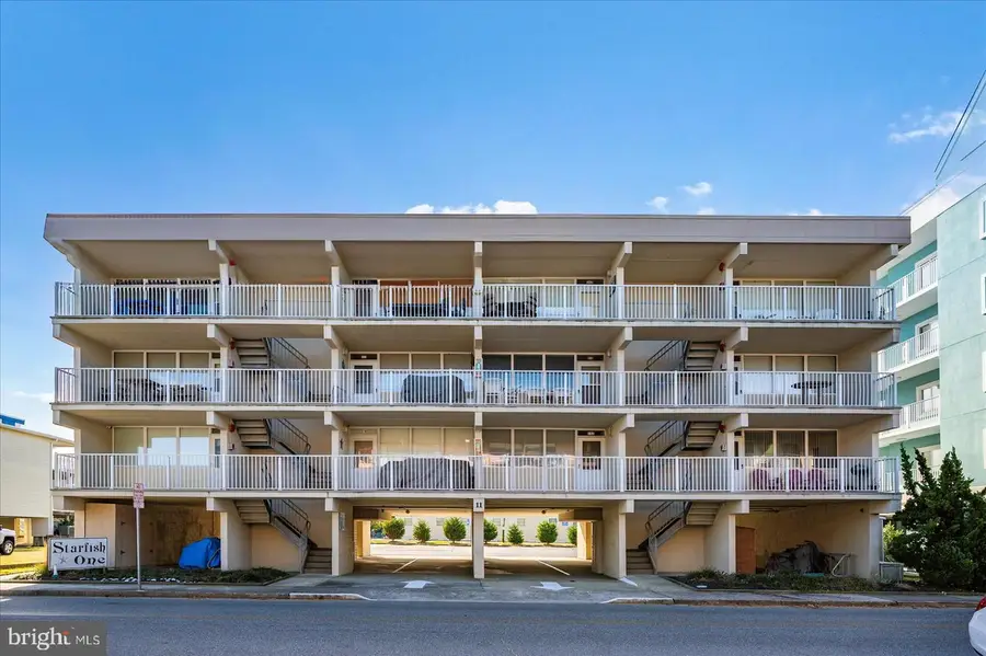 11 51st St #202, Ocean City, MD 21842 - Image #2