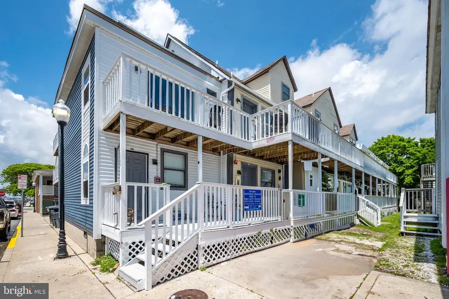 106 Talbot St #201, Ocean City, MD 21842 - Image #3