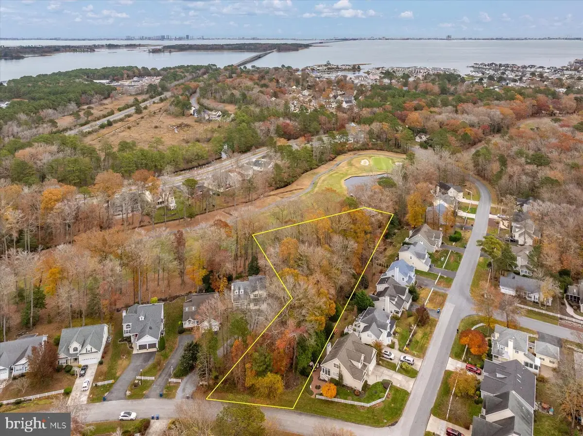 4 Dog Leg Ct, Berlin, MD 21811 - Image #1