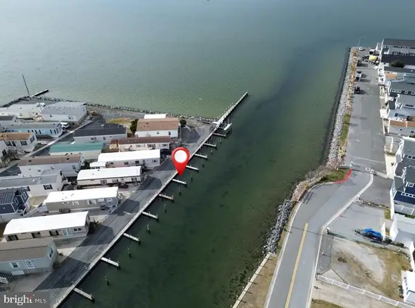 42 Middle Way Ln, OCEAN CITY, MD 21842