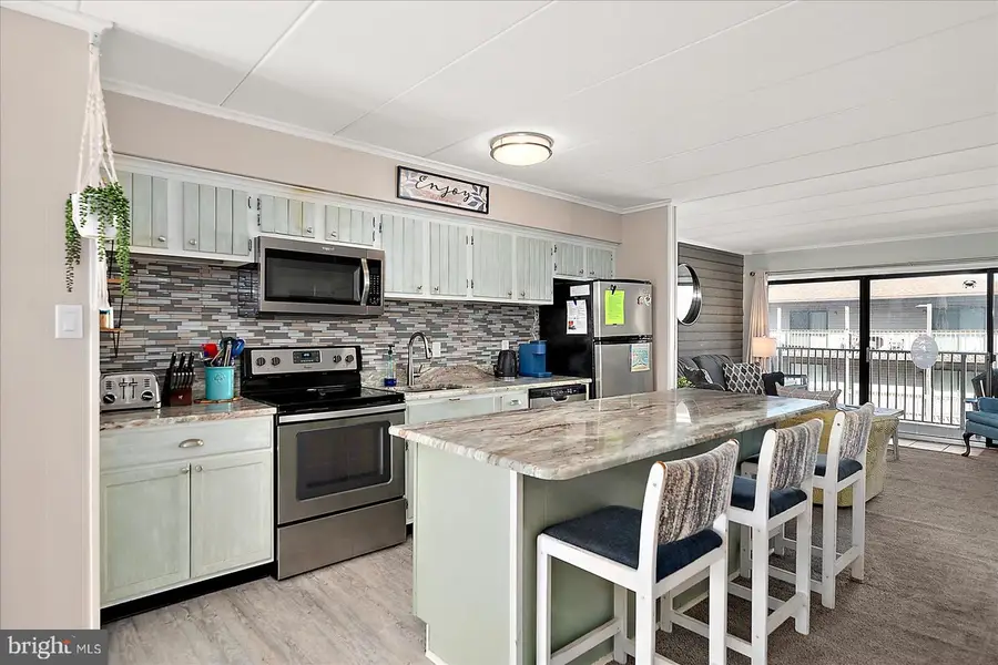 5 44th St #202, Ocean City, MD 21842 - Image #2