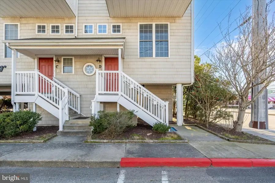 17 78th St #d, Ocean City, MD 21842 - Image #2