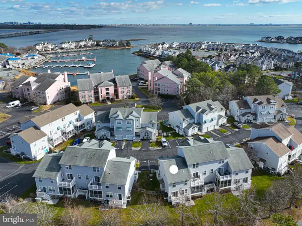 529 Yacht Club Dr #4, BERLIN, MD 21811