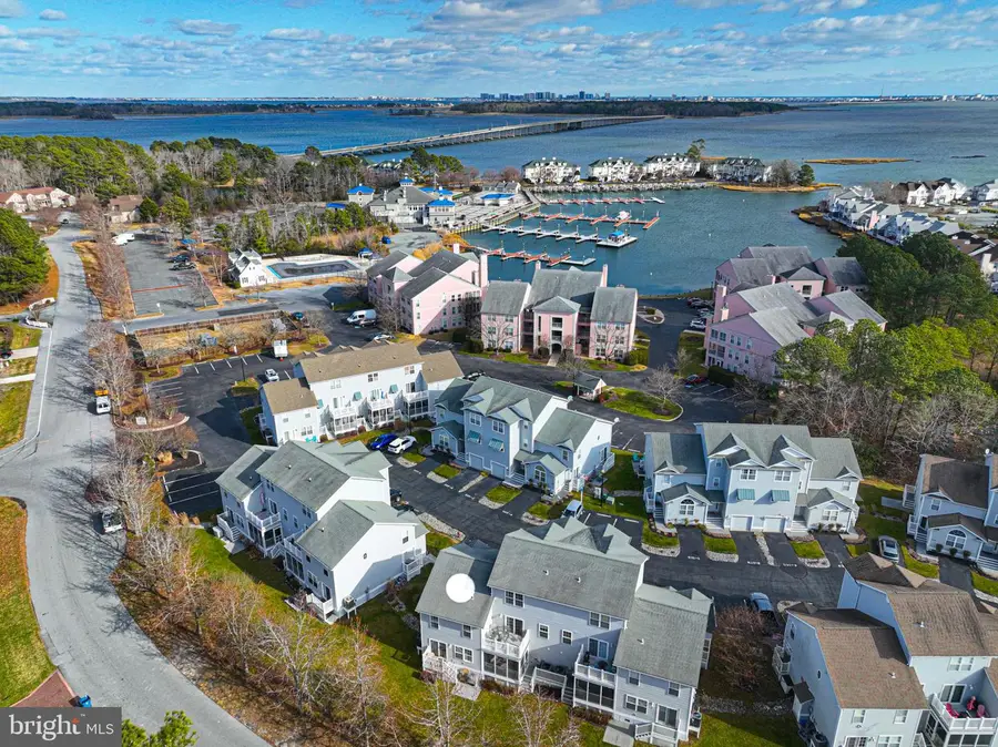 529 Yacht Club Dr #4, Berlin, MD 21811 - Image #3