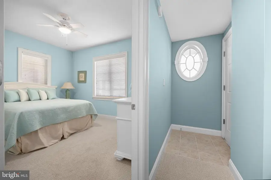 301 14th St #204, Ocean City, MD 21842 - Image #3