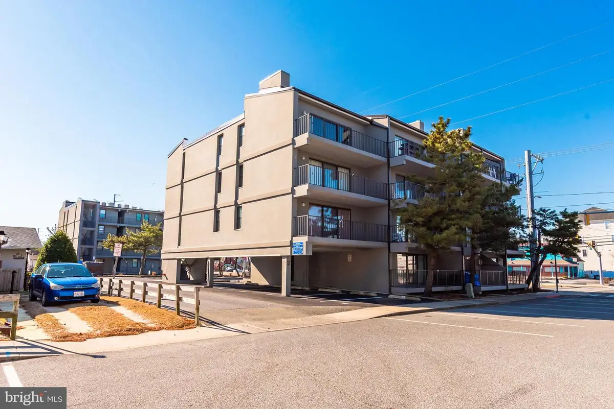 17 70th St #18, Ocean City, MD 21842 - Image #1