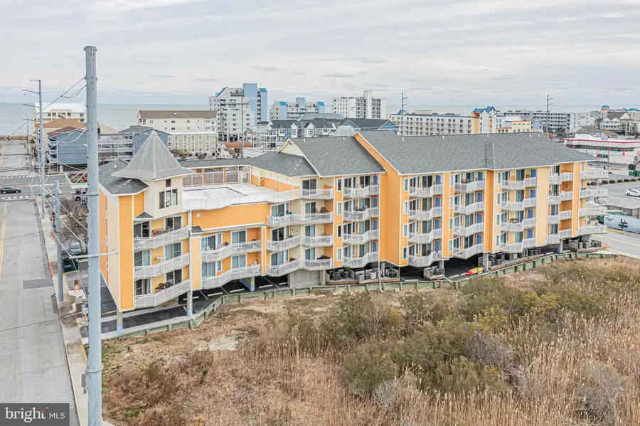106 83rd St #303, Ocean City, MD 21842 - Image #2