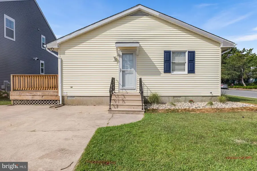 14104 Dukes Ave, Ocean City, MD 21842 - #3