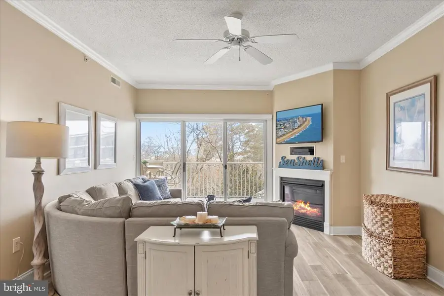 111 100th St #106, Ocean City, MD 21842 - #3