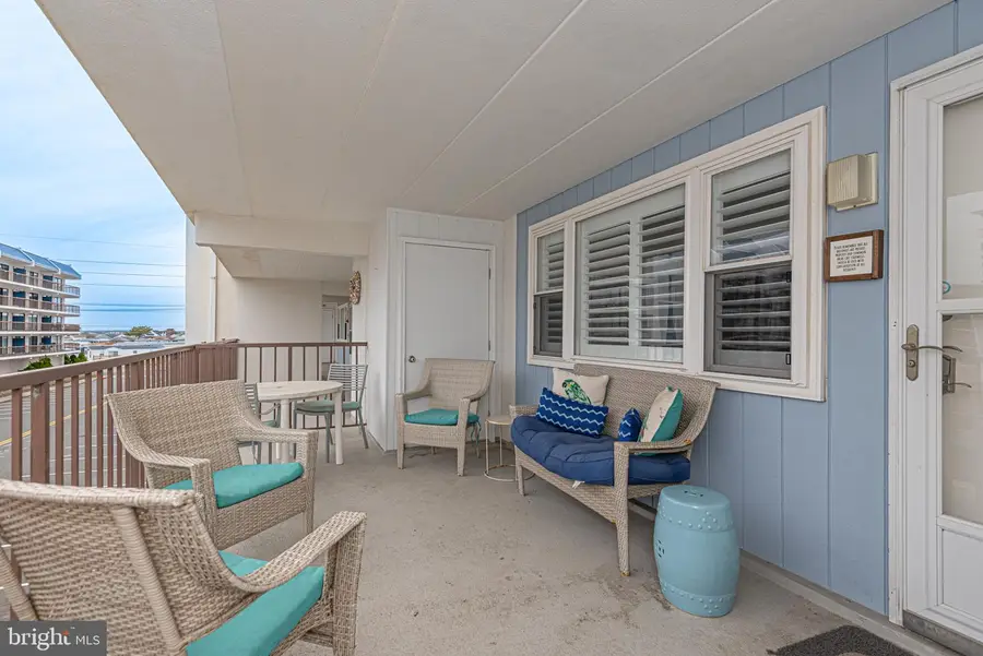 8 134th St #204, Ocean City, MD 21842 - #3