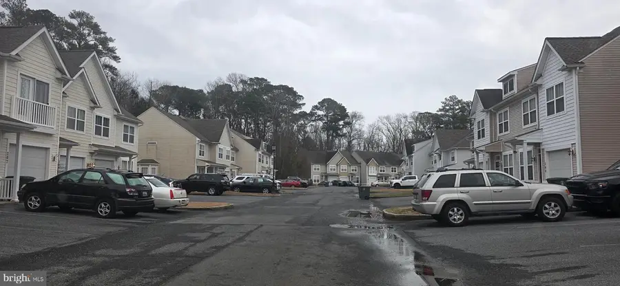 303 Schooner Ln #102, Berlin, MD 21811 - #3