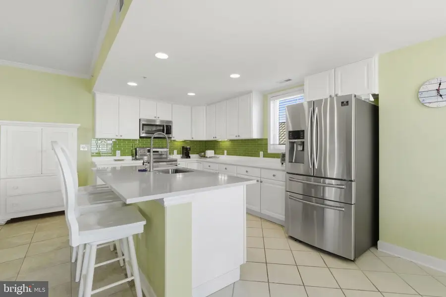 12 92nd St #204, Ocean City, MD 21842 - #3