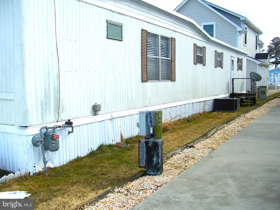 109 Sea Breeze Dr, Ocean City, MD 21842 - #3