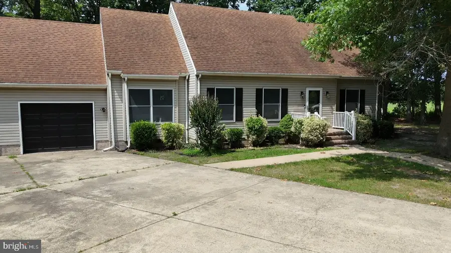 833 White Oaks Ln, Pocomoke City, MD 21851 - #3