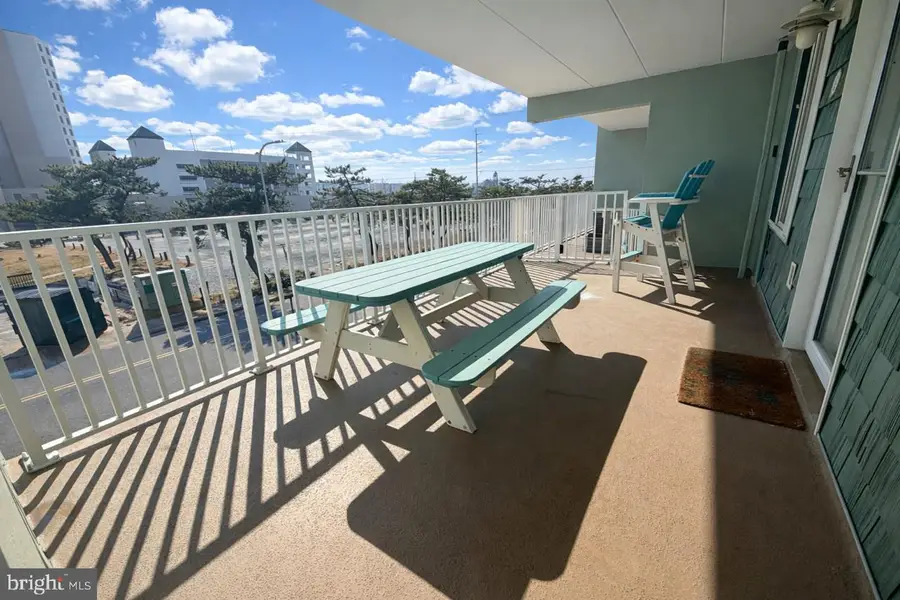 6 50th St #8, Ocean City, MD 21842 - #2