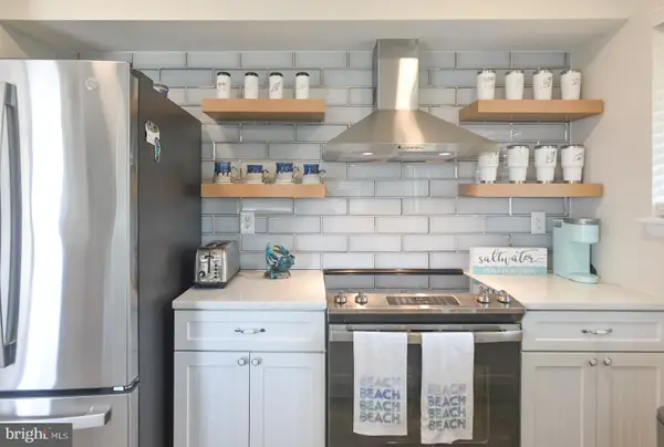 117 112th St #117a, OCEAN CITY, MD 21842