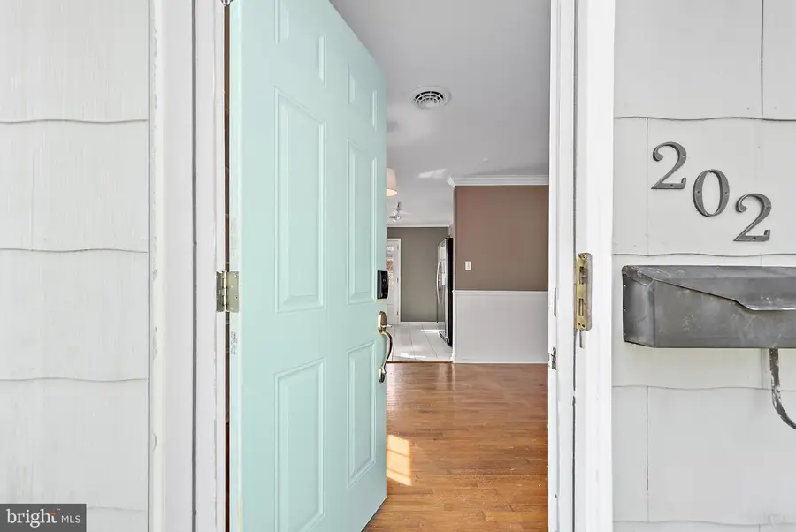 202 S Main St, Berlin, MD 21811 - #2