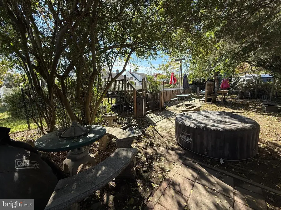 207 S Washington St, Snow Hill, MD 21863 - #2