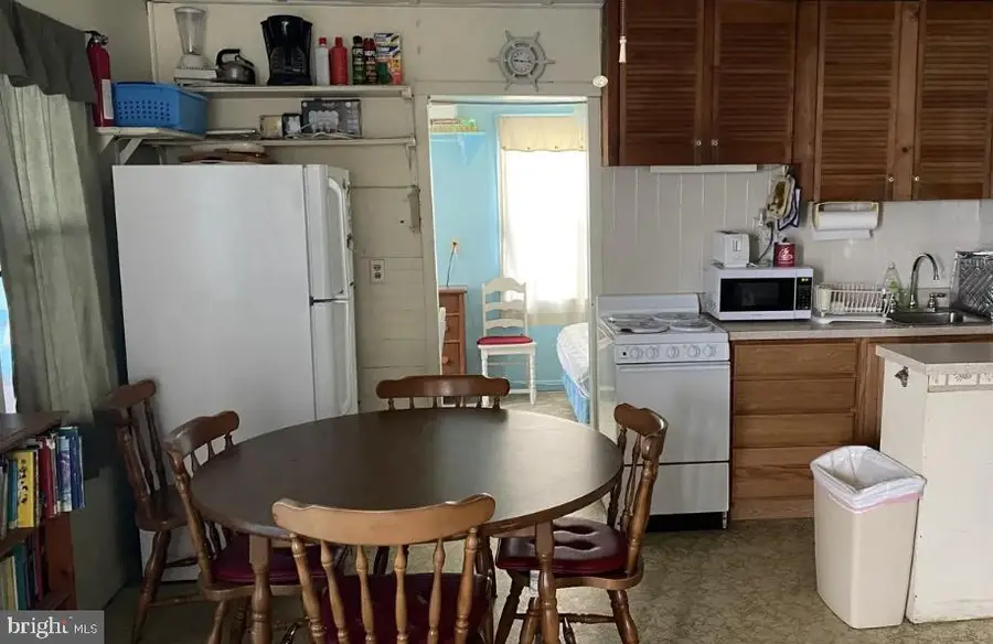 6 140th St, Ocean City, MD 21842 - #3