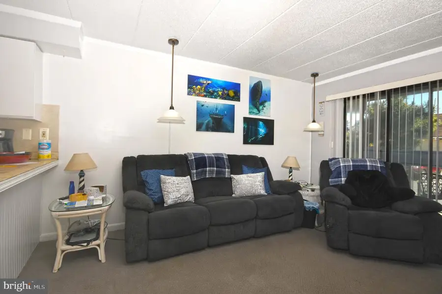 18 69th St #2, Ocean City, MD 21842 - #3