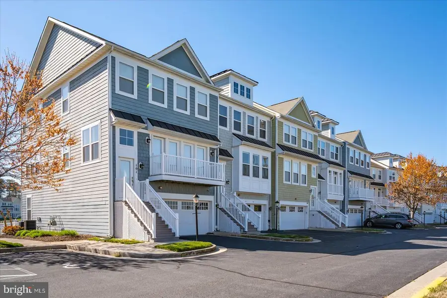 10900 Holystone Ln #102, Berlin, MD 21811 - #2